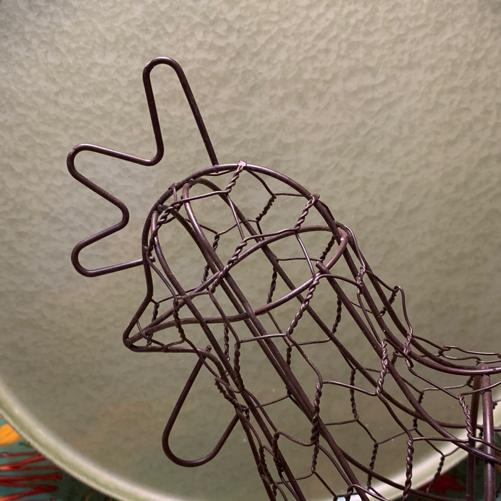 Rustic Brown Chicken Wire Rooster Sculpture - Picture 4 of 9